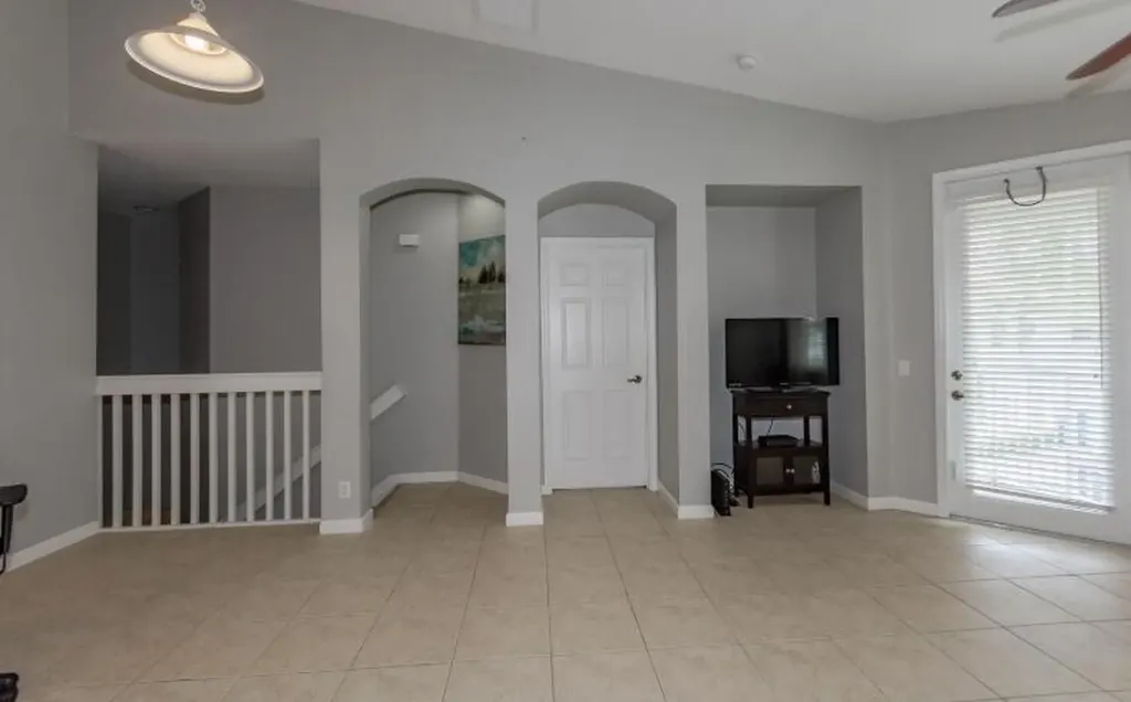 3019 Laurel Ridge Circle Riviera Beach FL 33404