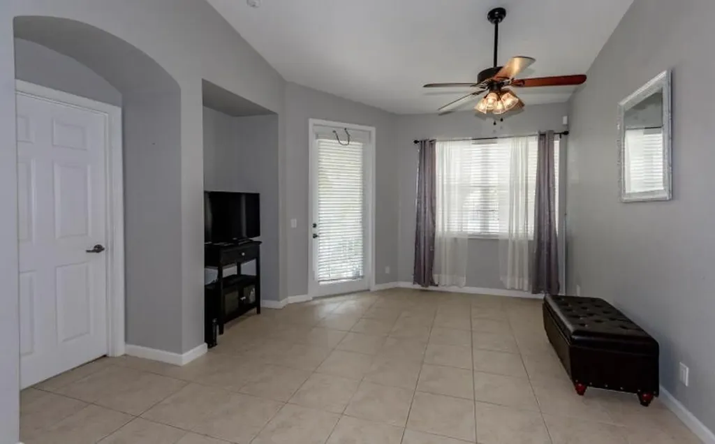 3019 Laurel Ridge Circle Riviera Beach FL 33404