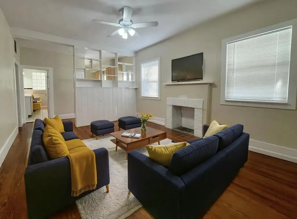 1969 NE 4th Street Deerfield Beach FL 33441