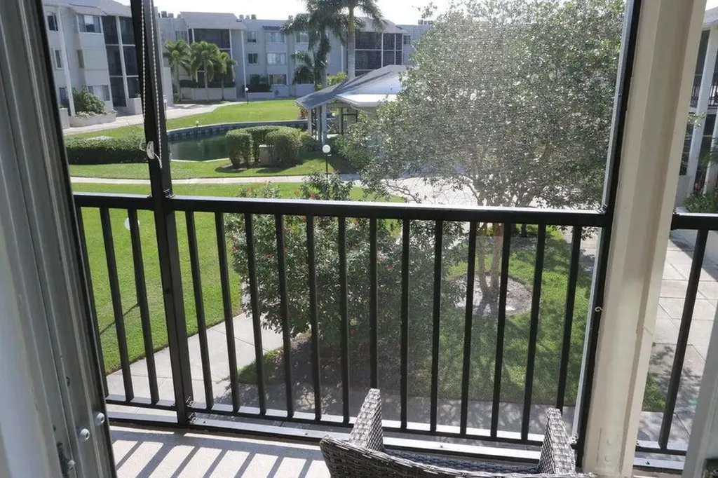 11811 Ave Of The Pga Palm Beach Gardens FL 33418