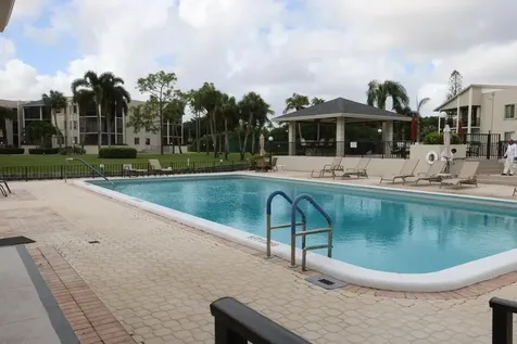 11811 Ave Of The Pga Palm Beach Gardens FL 33418
