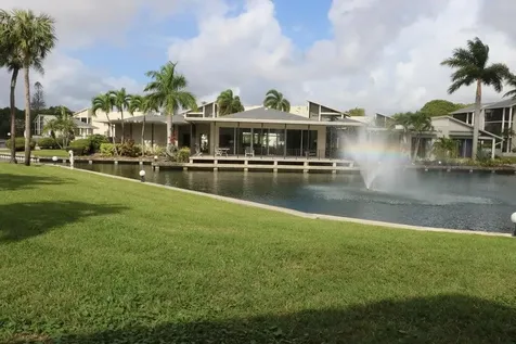 11811 Ave Of The Pga Palm Beach Gardens FL 33418