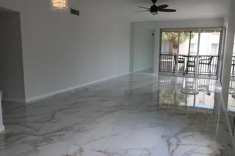 11811 Ave Of The Pga Palm Beach Gardens FL 33418