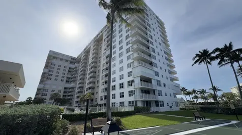 5200 N Ocean Boulevard Lauderdale By The Sea FL 33308
