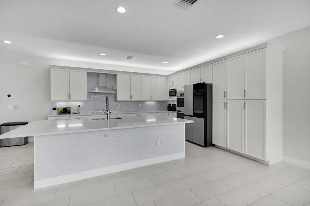 9712 Celtic Sea Lane Delray Beach FL 33446