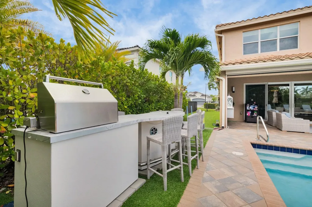 9712 Celtic Sea Lane Delray Beach FL 33446