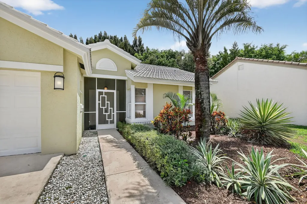 3730 Green Cypress Way Lake Worth FL 33467