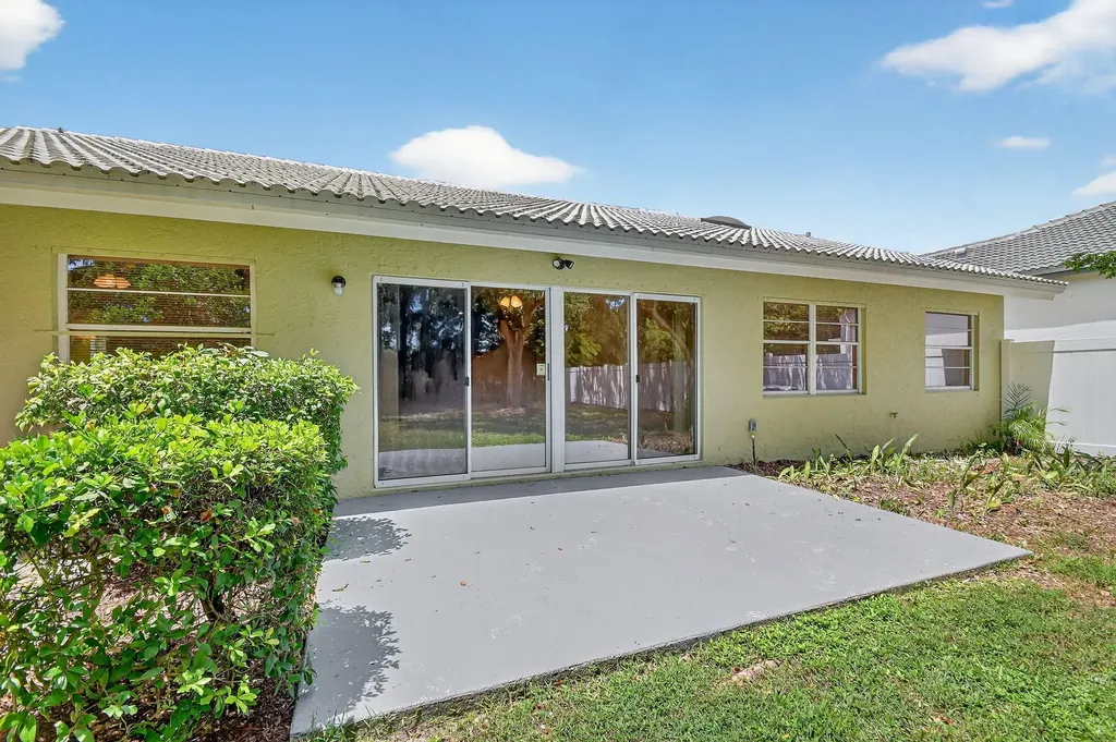 3730 Green Cypress Way Lake Worth FL 33467