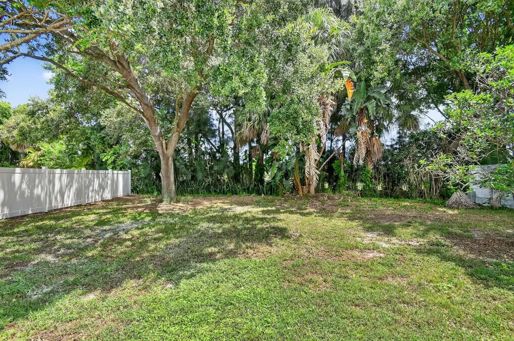 3730 Green Cypress Way Lake Worth FL 33467