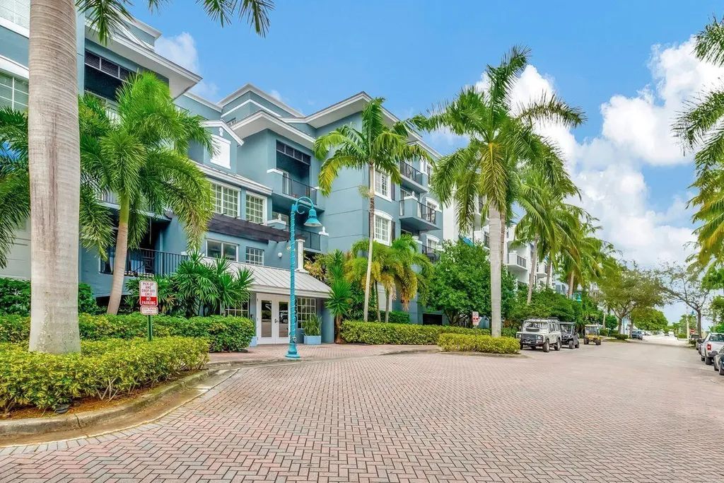 250 NE 3rd Avenue Delray Beach FL 33444