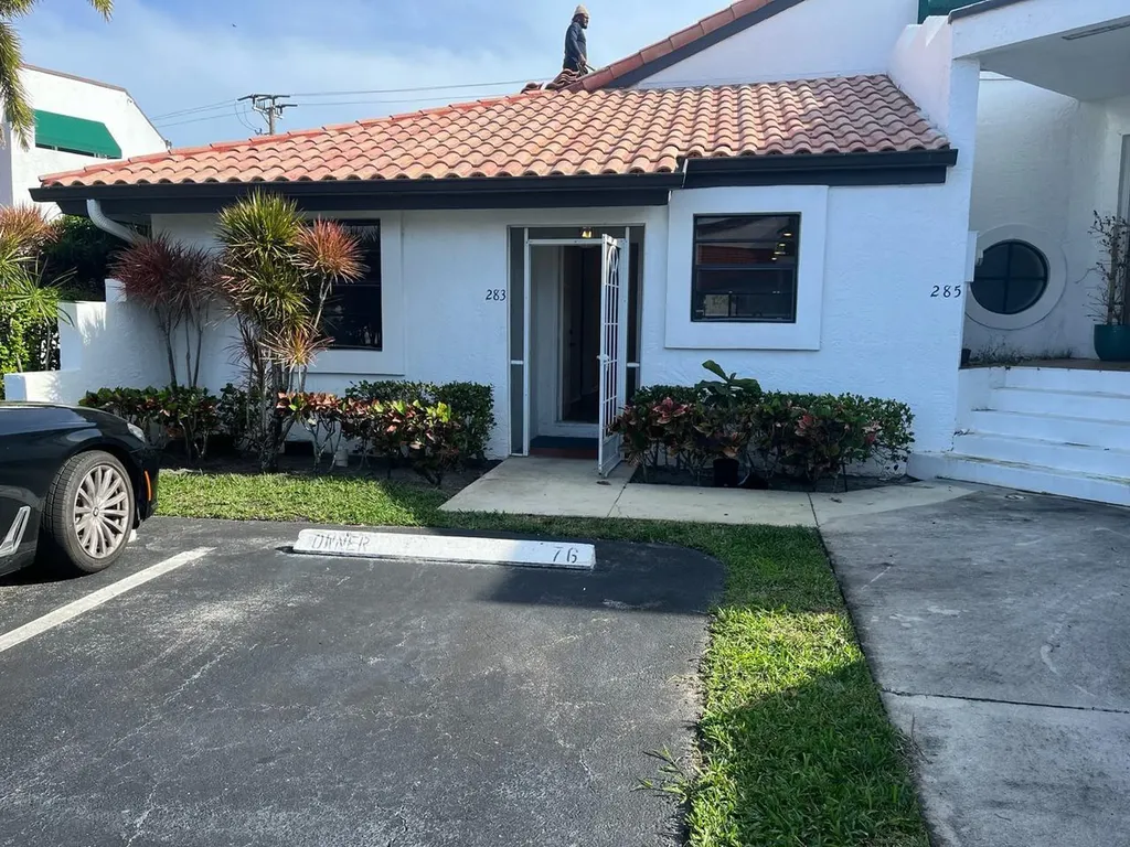283 NW 36th Avenue Deerfield Beach FL 33442