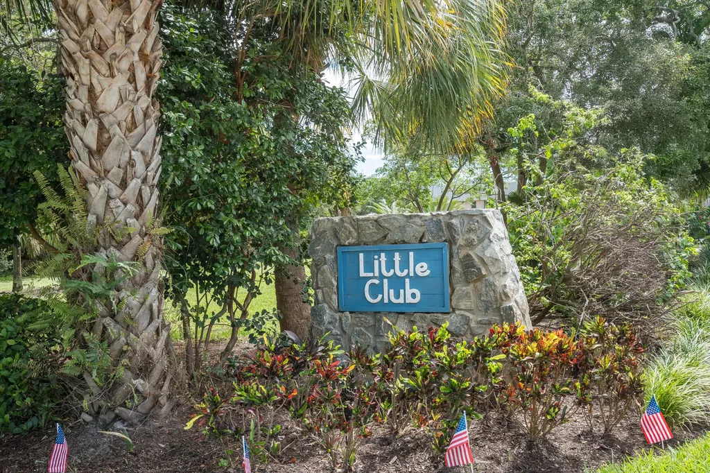 18081 SE Country Club Drive Jupiter FL 33469