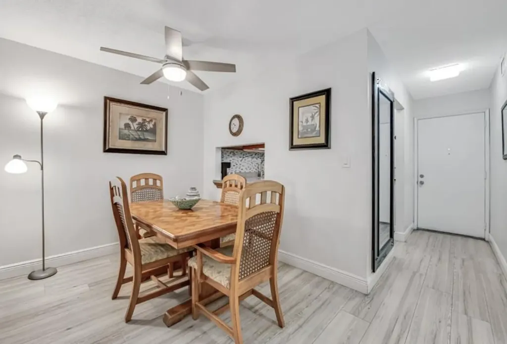 2855 Garden Drive S Lake Worth Beach FL 33461