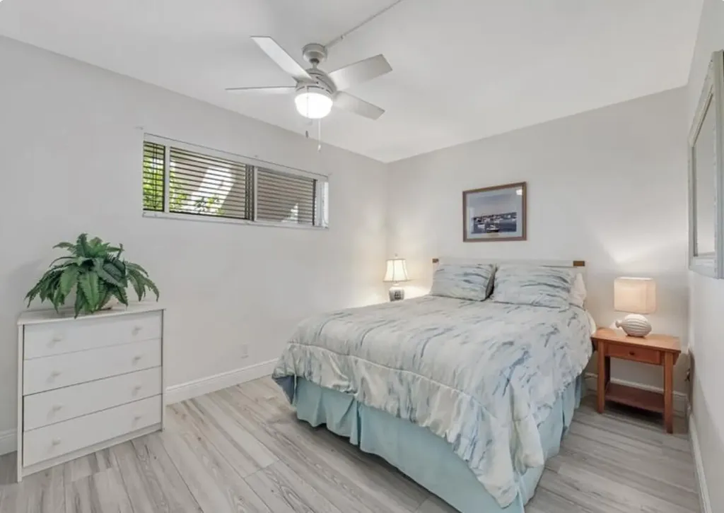 2855 Garden Drive S Lake Worth Beach FL 33461