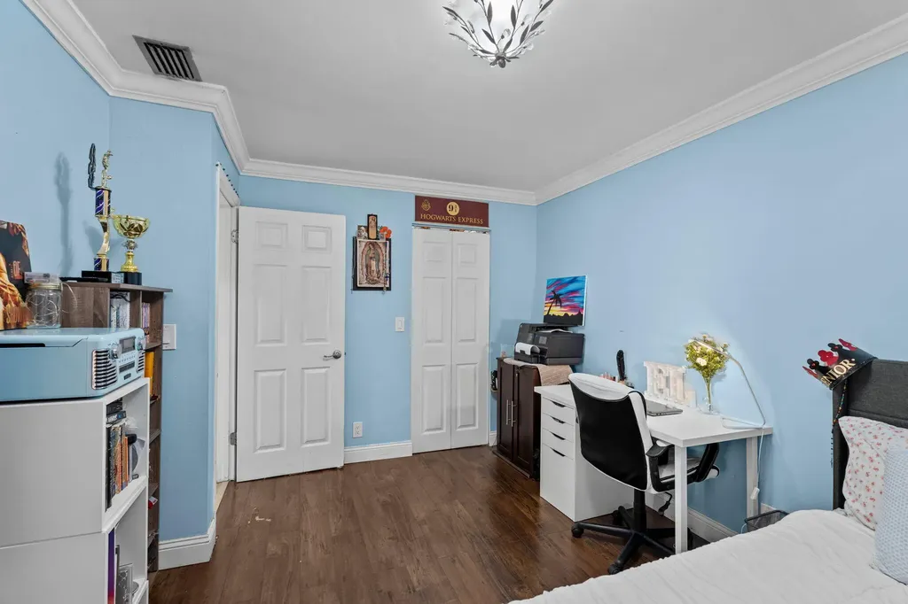1909 NW 94th Avenue Coral Springs FL 33071