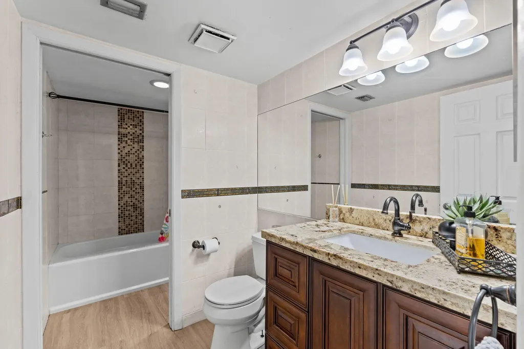 1909 NW 94th Avenue Coral Springs FL 33071
