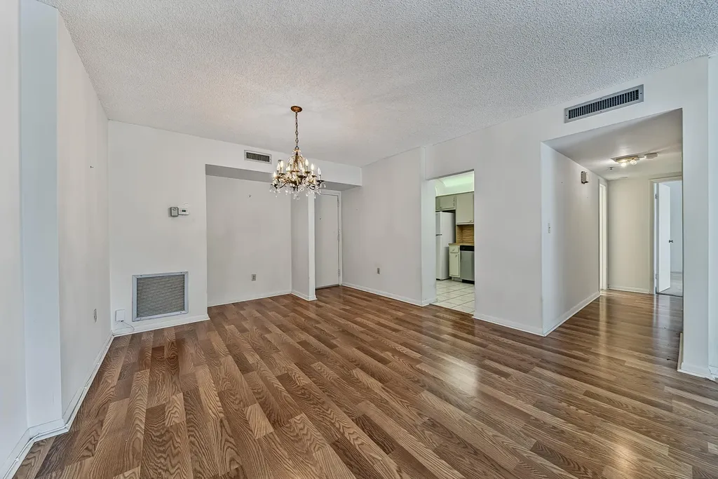 3850 Washington Street Hollywood FL 33021