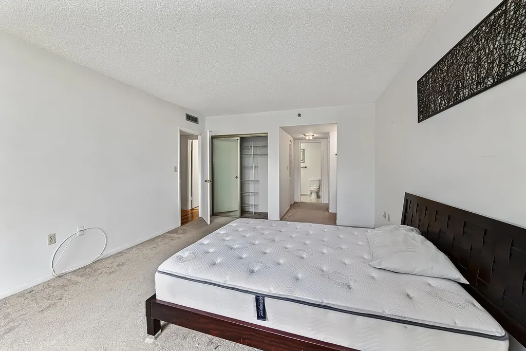 3850 Washington Street Hollywood FL 33021