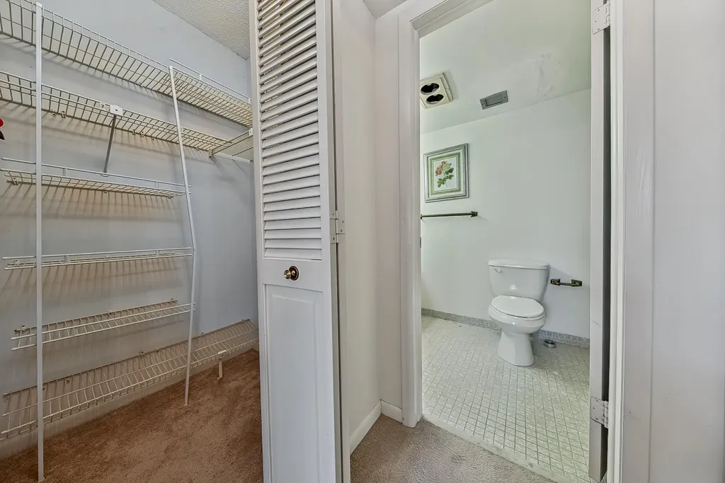 3850 Washington Street Hollywood FL 33021