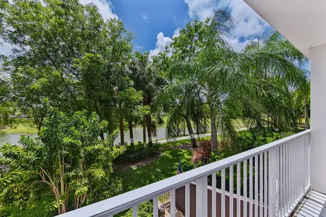 3850 Washington Street Hollywood FL 33021