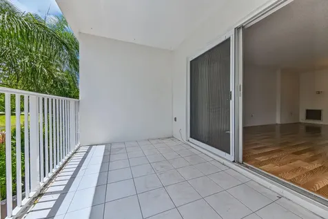 3850 Washington Street Hollywood FL 33021