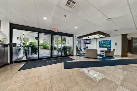 3850 Washington Street Hollywood FL 33021