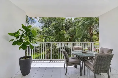 3850 Washington Street Hollywood FL 33021