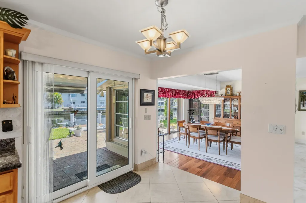 270 SE 5th Terrace Pompano Beach FL 33060