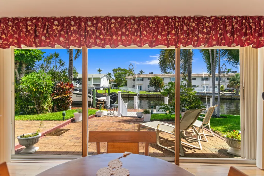 270 SE 5th Terrace Pompano Beach FL 33060