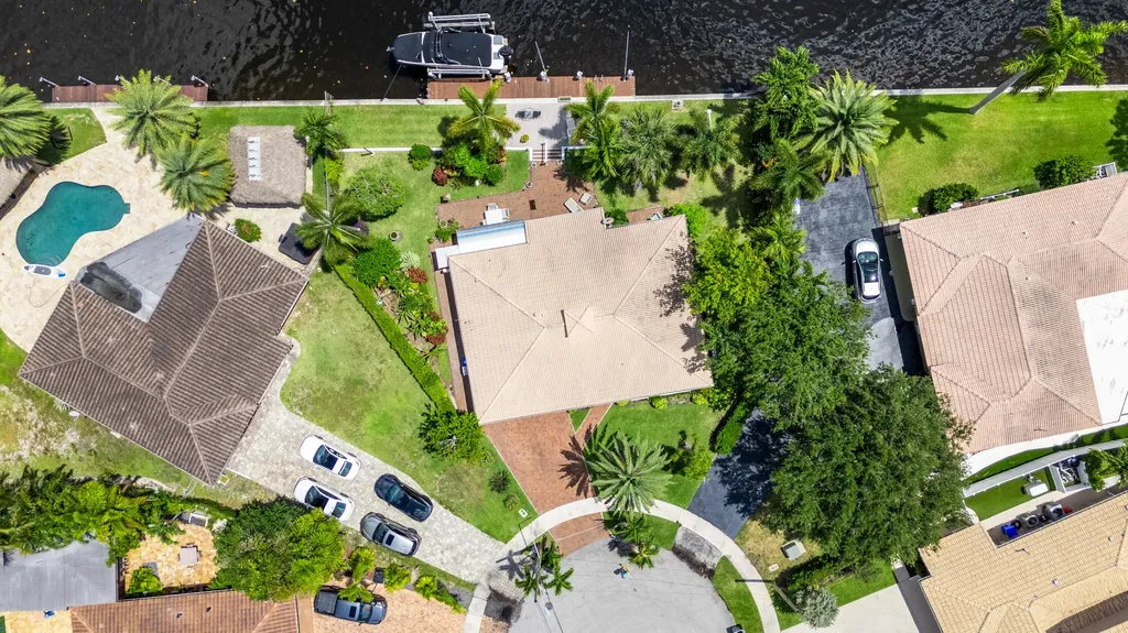 270 SE 5th Terrace Pompano Beach FL 33060