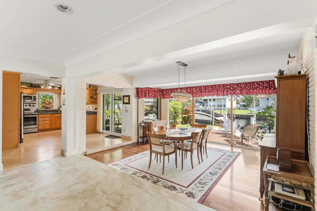 270 SE 5th Terrace Pompano Beach FL 33060