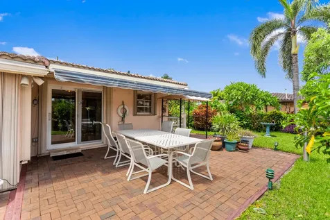 270 SE 5th Terrace Pompano Beach FL 33060