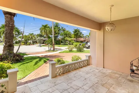 270 SE 5th Terrace Pompano Beach FL 33060