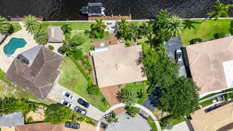 270 SE 5th Terrace Pompano Beach FL 33060