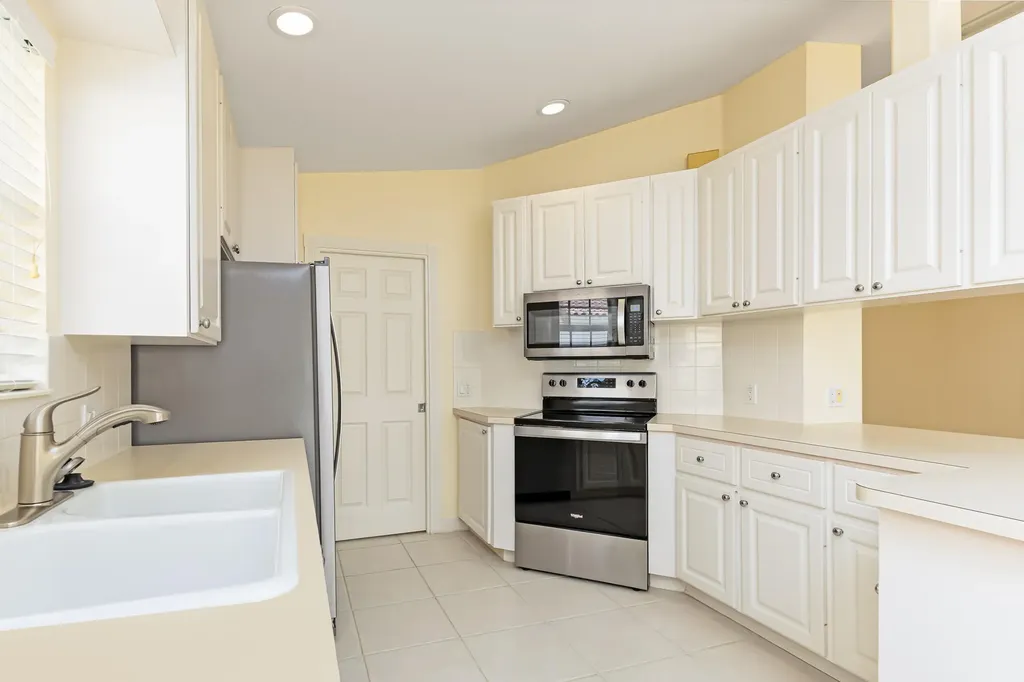 10714 SW Elsinore Drive Port St Lucie FL 34987