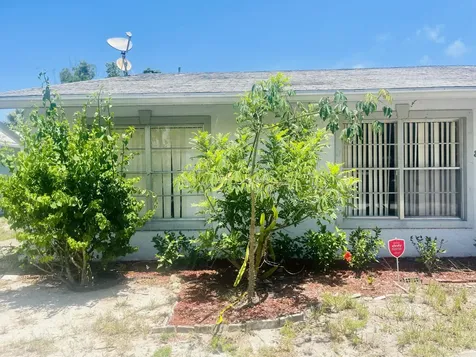 8905 SE Sandy Lane Hobe Sound FL 33455