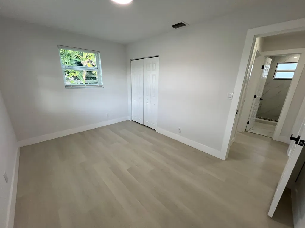 2240 Mayo Street Hollywood FL 33020