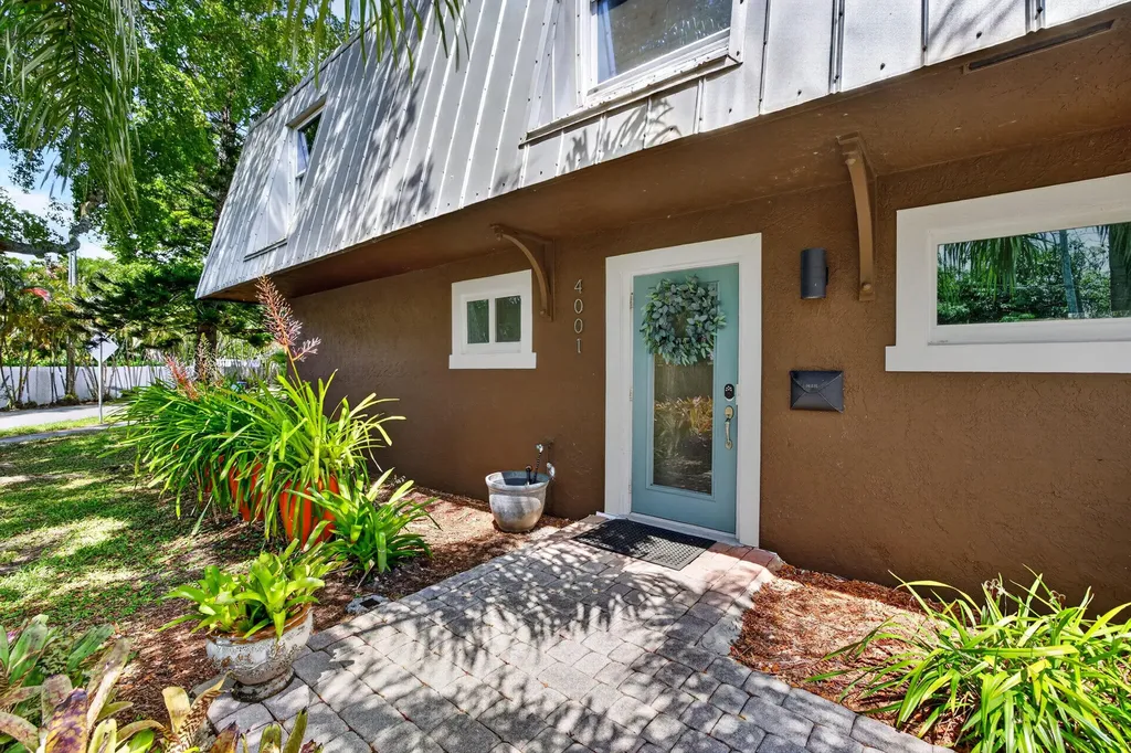 4001 NE 14th Avenue Oakland Park FL 33334