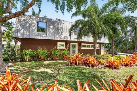 4001 NE 14th Avenue Oakland Park FL 33334