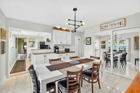 4001 NE 14th Avenue Oakland Park FL 33334