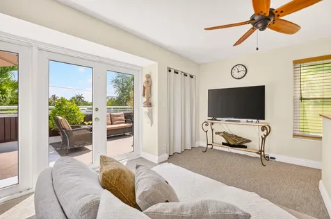 4001 NE 14th Avenue Oakland Park FL 33334
