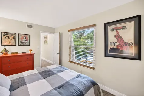 4001 NE 14th Avenue Oakland Park FL 33334