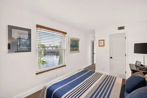 4001 NE 14th Avenue Oakland Park FL 33334