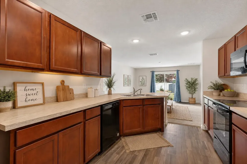 330 SE Huron Terrace Port St Lucie FL 34983