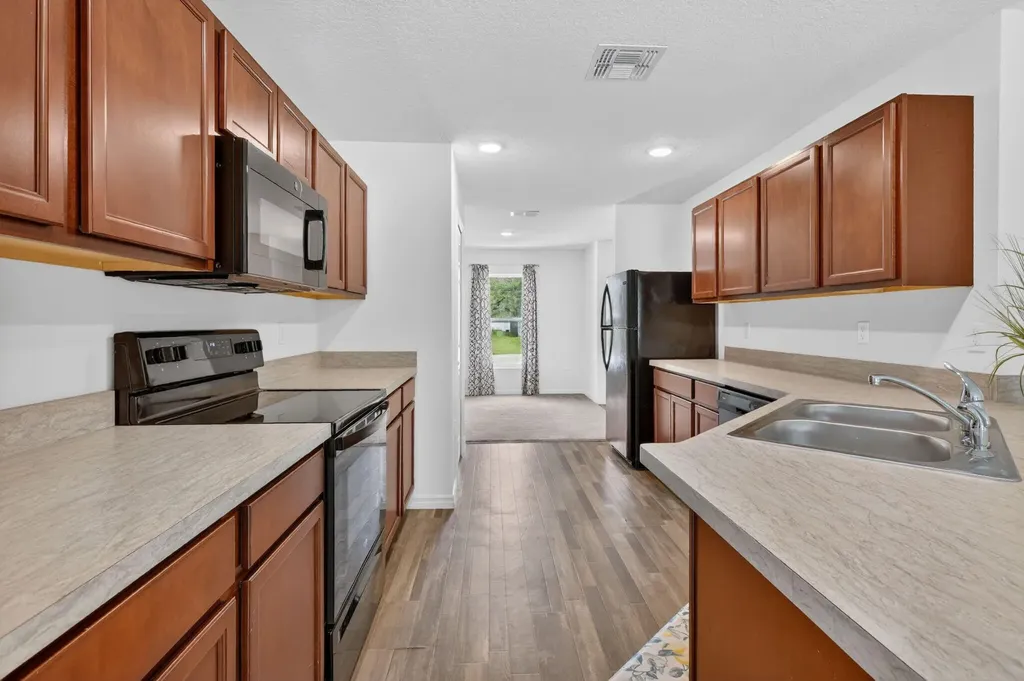 330 SE Huron Terrace Port St Lucie FL 34983