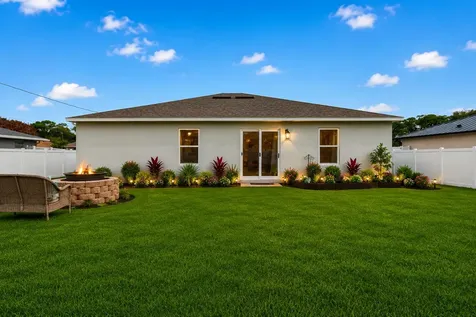 330 SE Huron Terrace Port St Lucie FL 34983