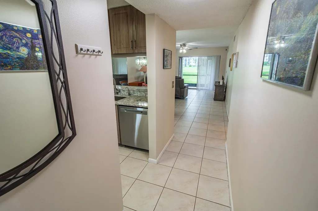 4688 Lucerne Lakes Boulevard Boulevard E Lake Worth FL 33467