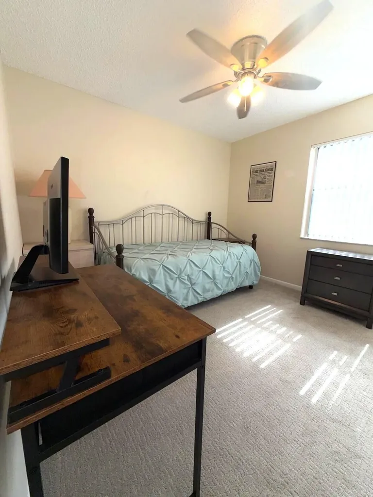4688 E Lucerne Lakes Boulevard Boulevard E Lake Worth FL 33467