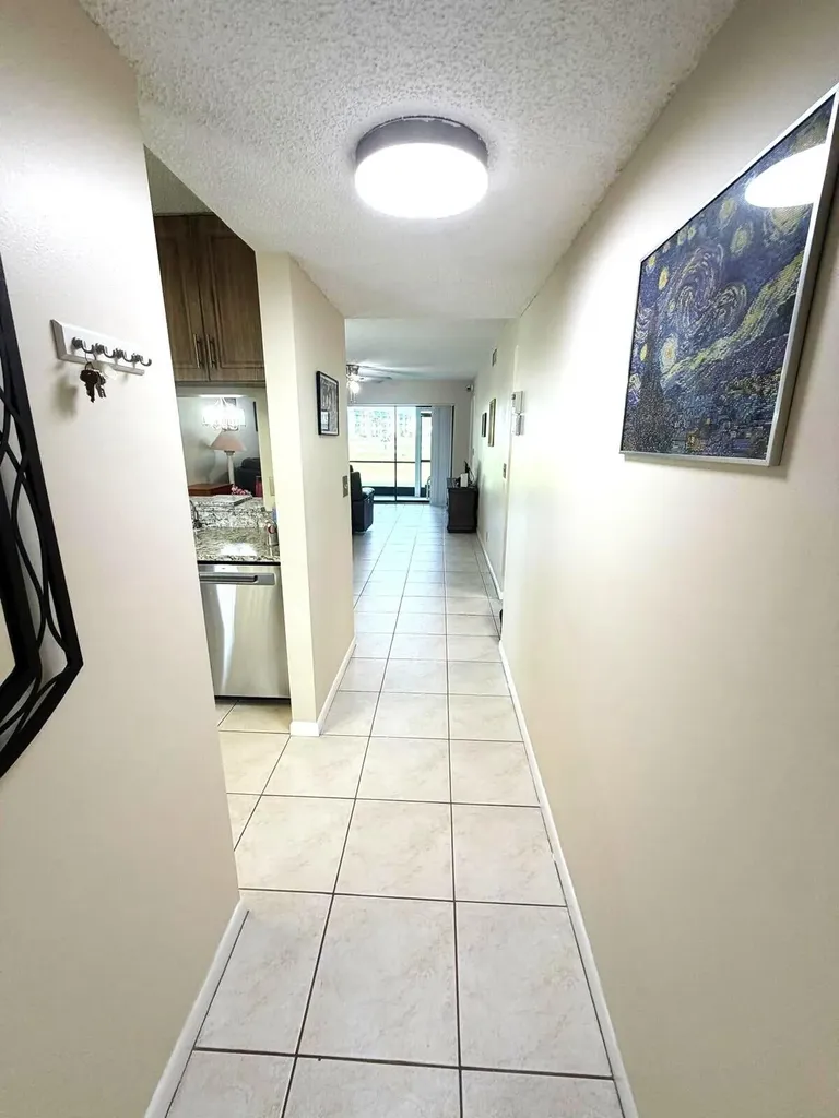 4688 E Lucerne Lakes Boulevard Boulevard E Lake Worth FL 33467