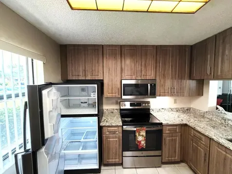 4688 E Lucerne Lakes Boulevard Boulevard E Lake Worth FL 33467